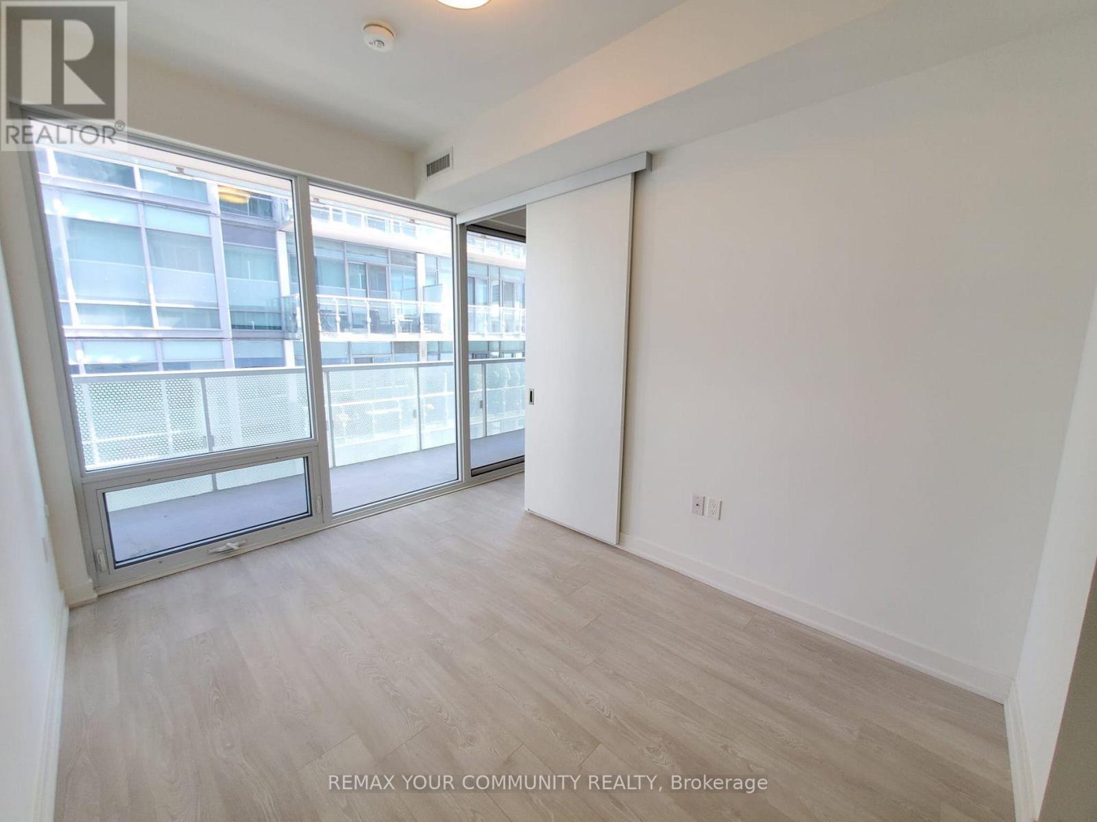 408 - 15 Queens Quay E, Toronto (waterfront Communities), Ontario