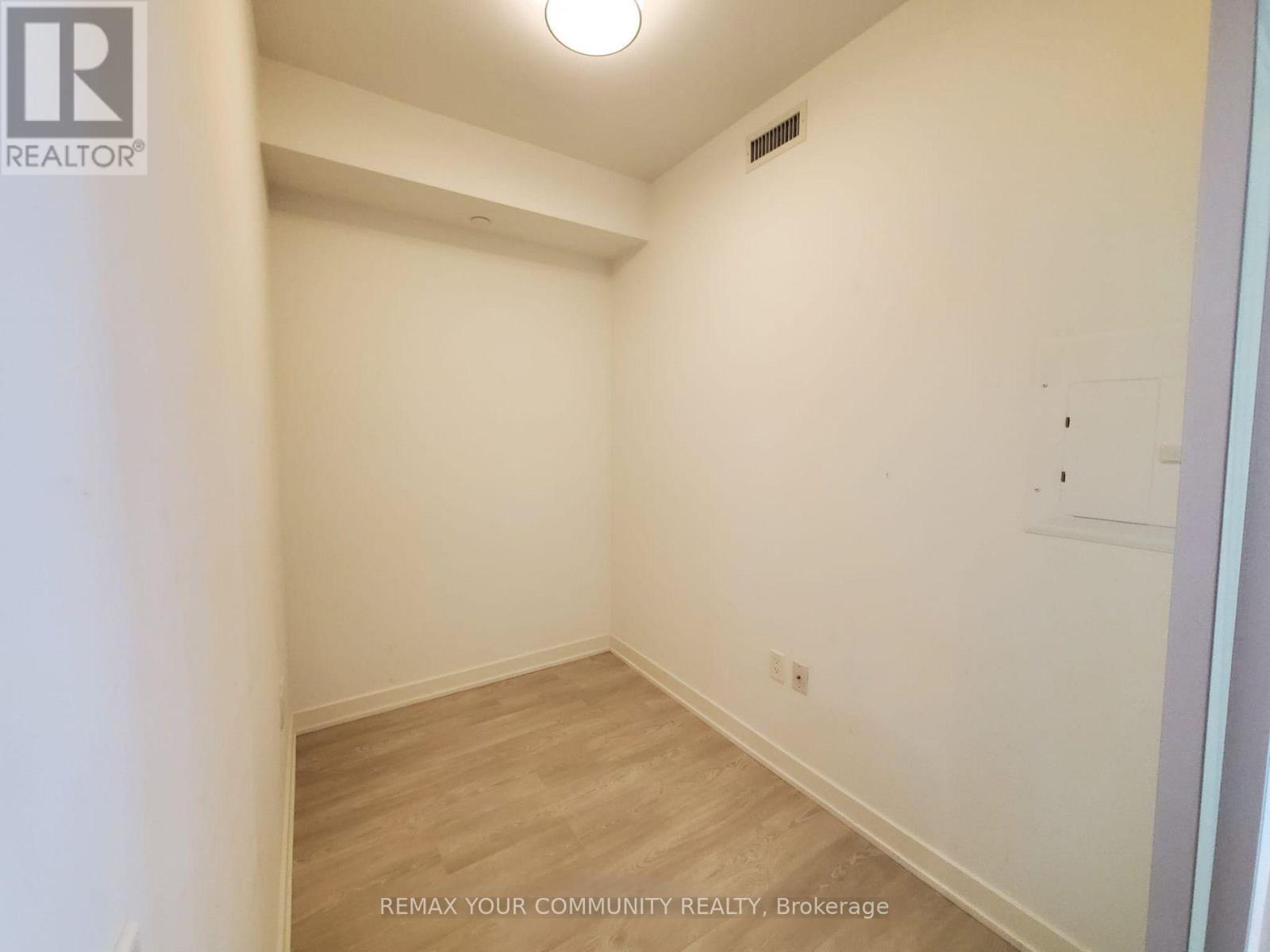 408 - 15 Queens Quay E, Toronto (waterfront Communities), Ontario