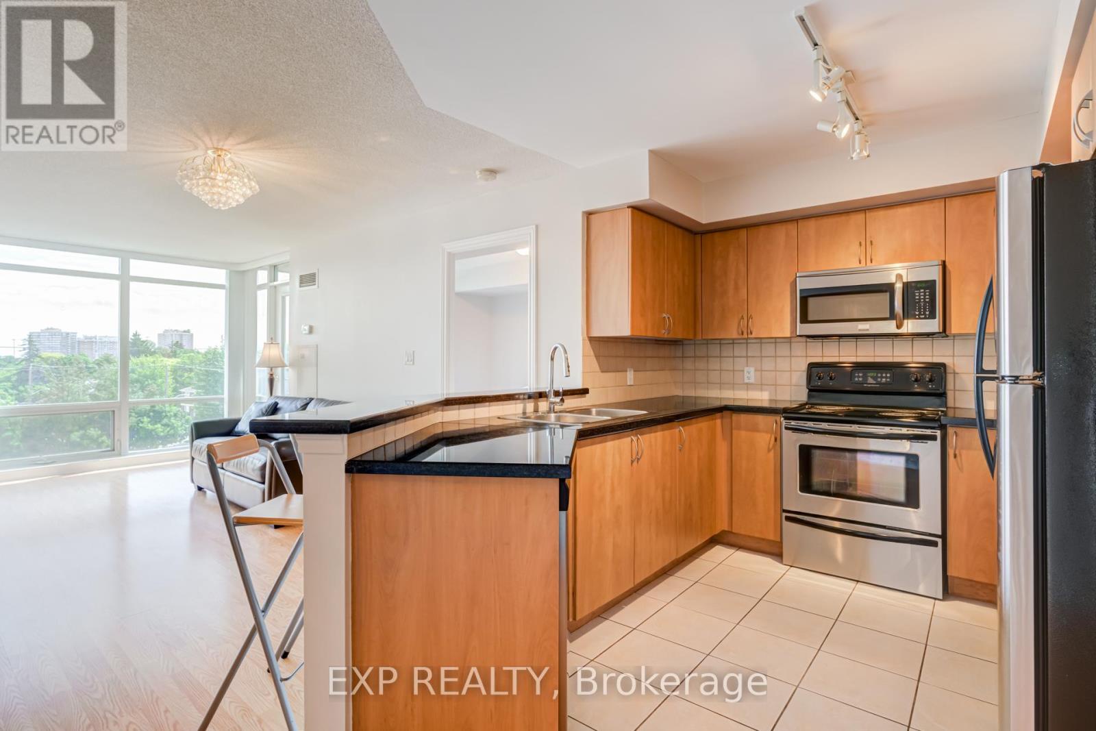 506 - 3840 Bathurst Street, Toronto (clanton Park), Ontario