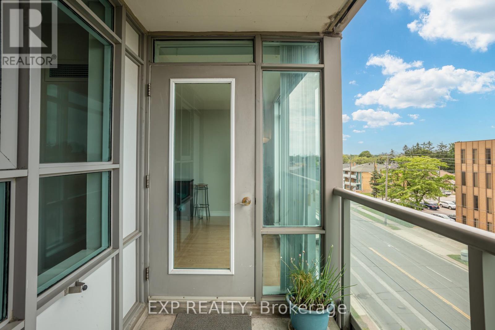 506 - 3840 Bathurst Street, Toronto (clanton Park), Ontario