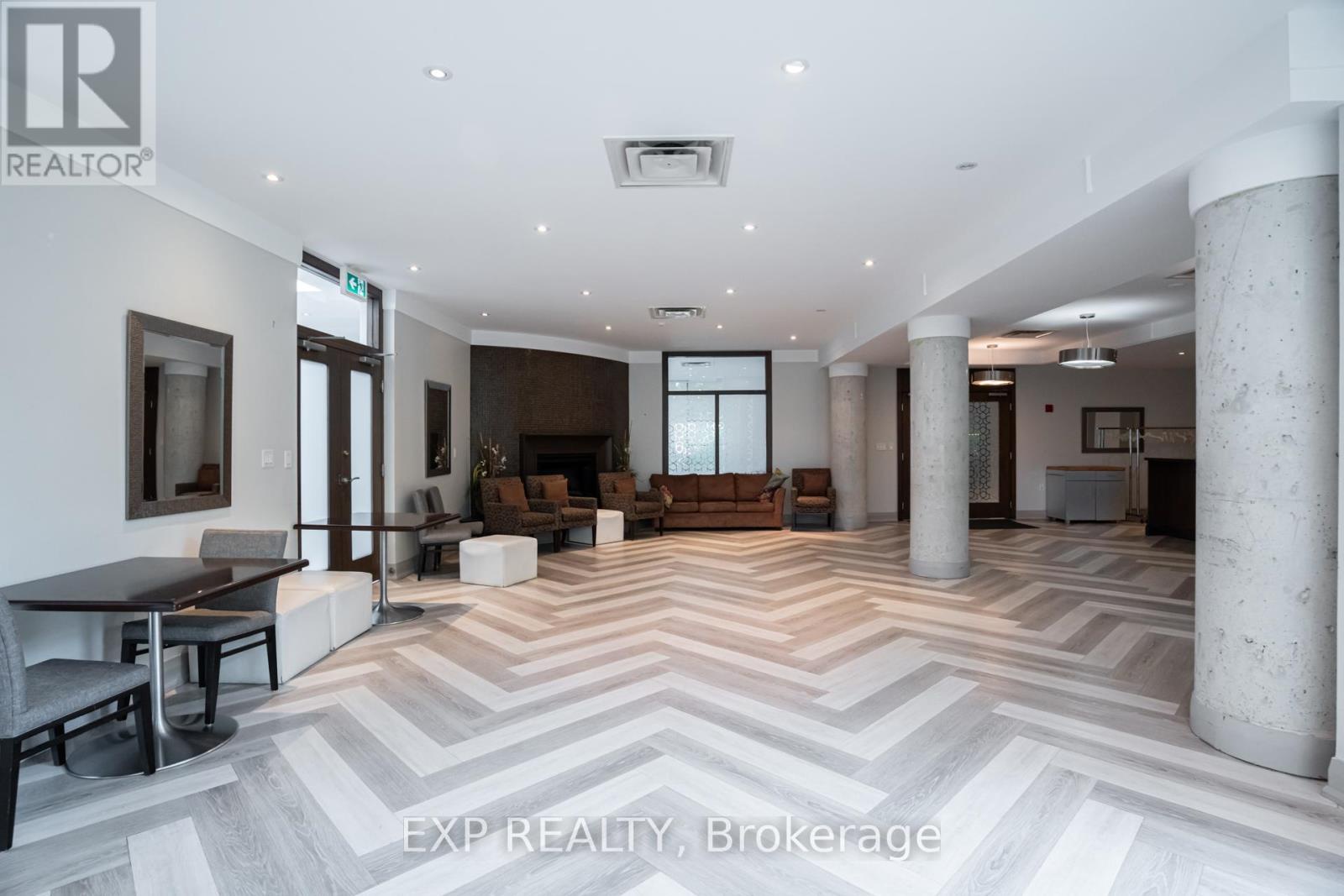 506 - 3840 Bathurst Street, Toronto (clanton Park), Ontario