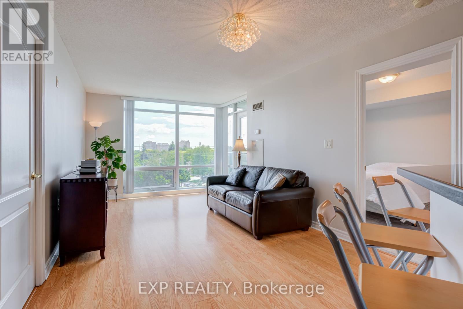 506 - 3840 Bathurst Street, Toronto (clanton Park), Ontario