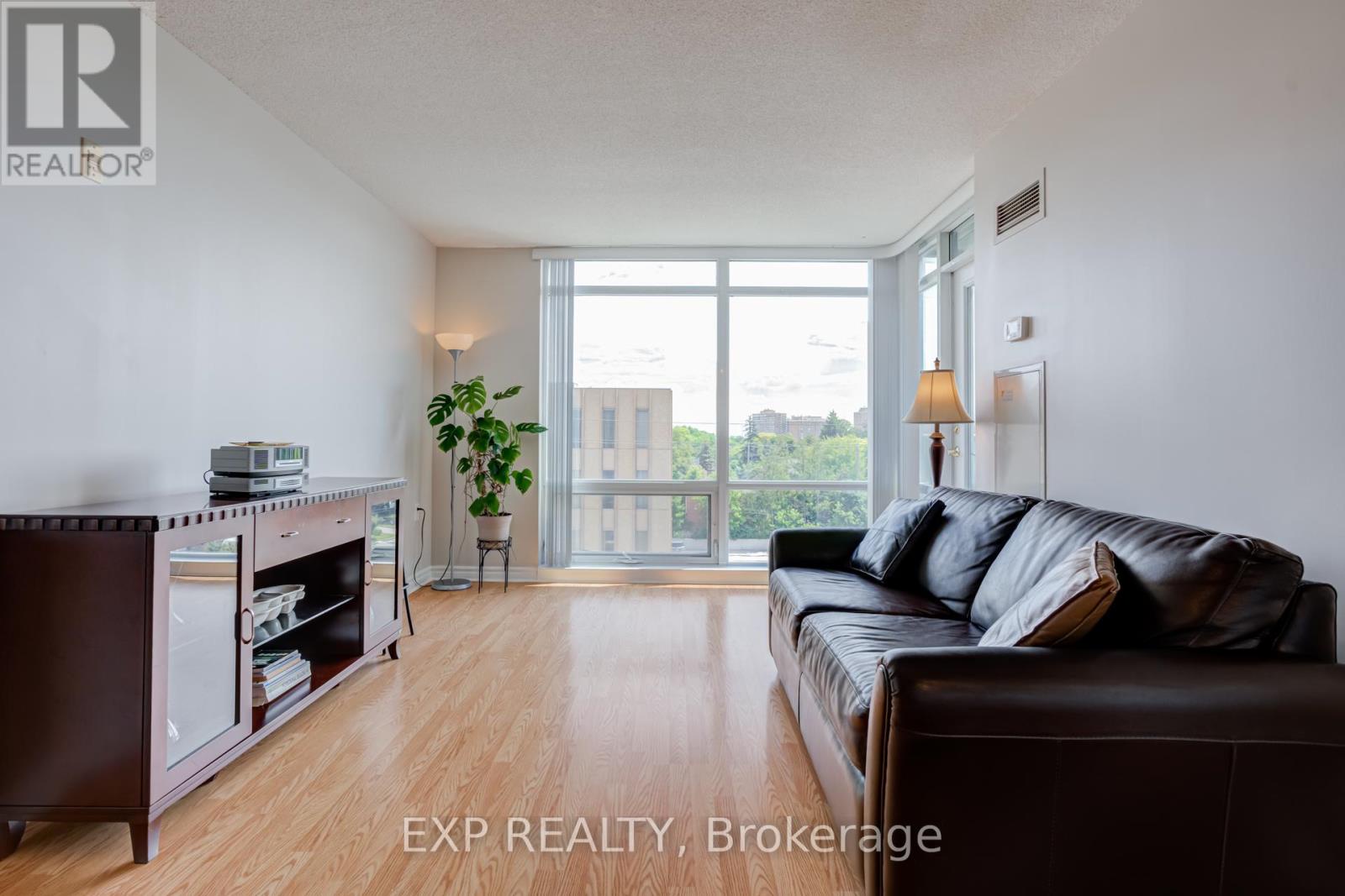 506 - 3840 Bathurst Street, Toronto (clanton Park), Ontario
