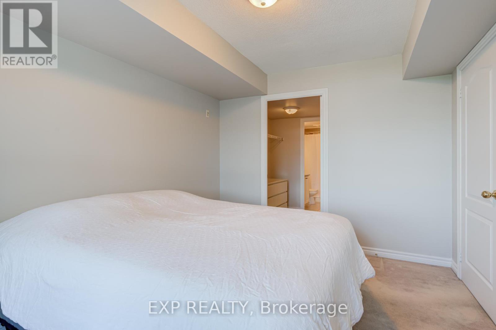 506 - 3840 Bathurst Street, Toronto (clanton Park), Ontario