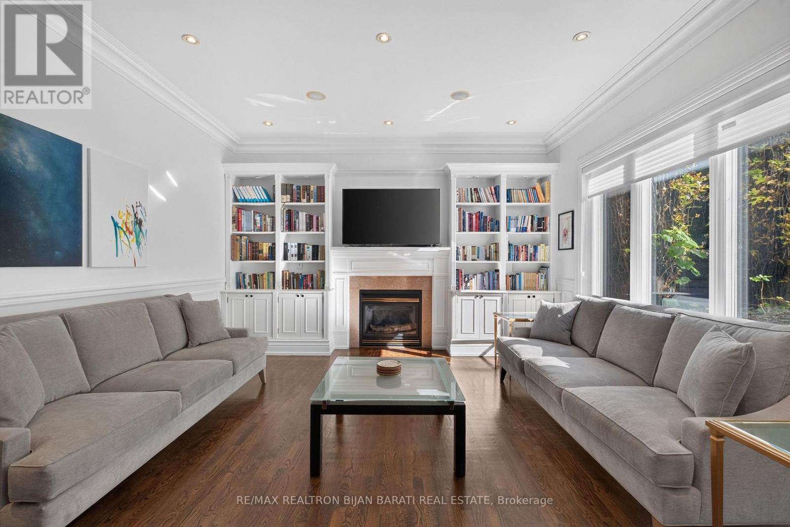 397 Hillcrest Avenue, Toronto (willowdale East), Ontario