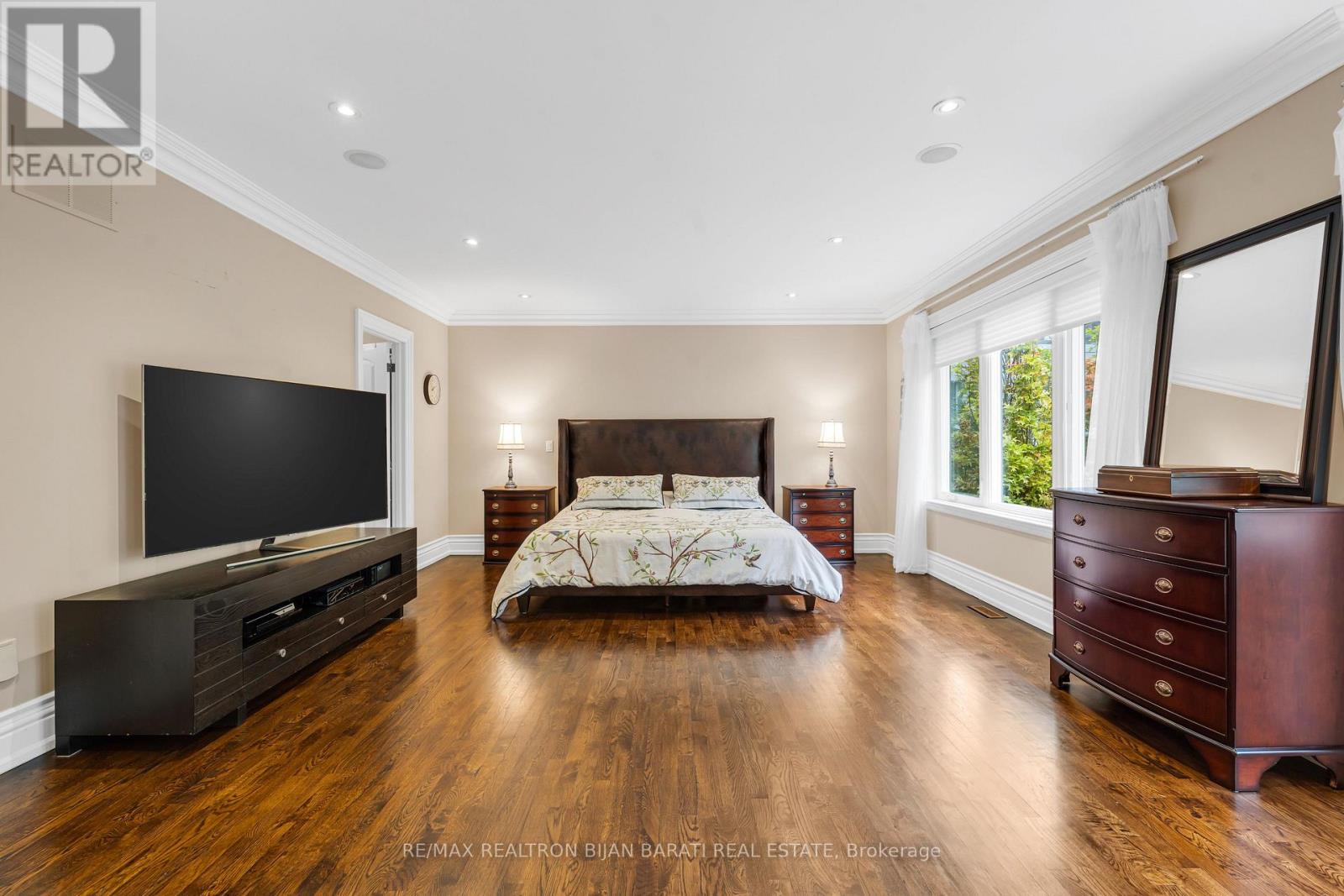 397 Hillcrest Avenue, Toronto (willowdale East), Ontario