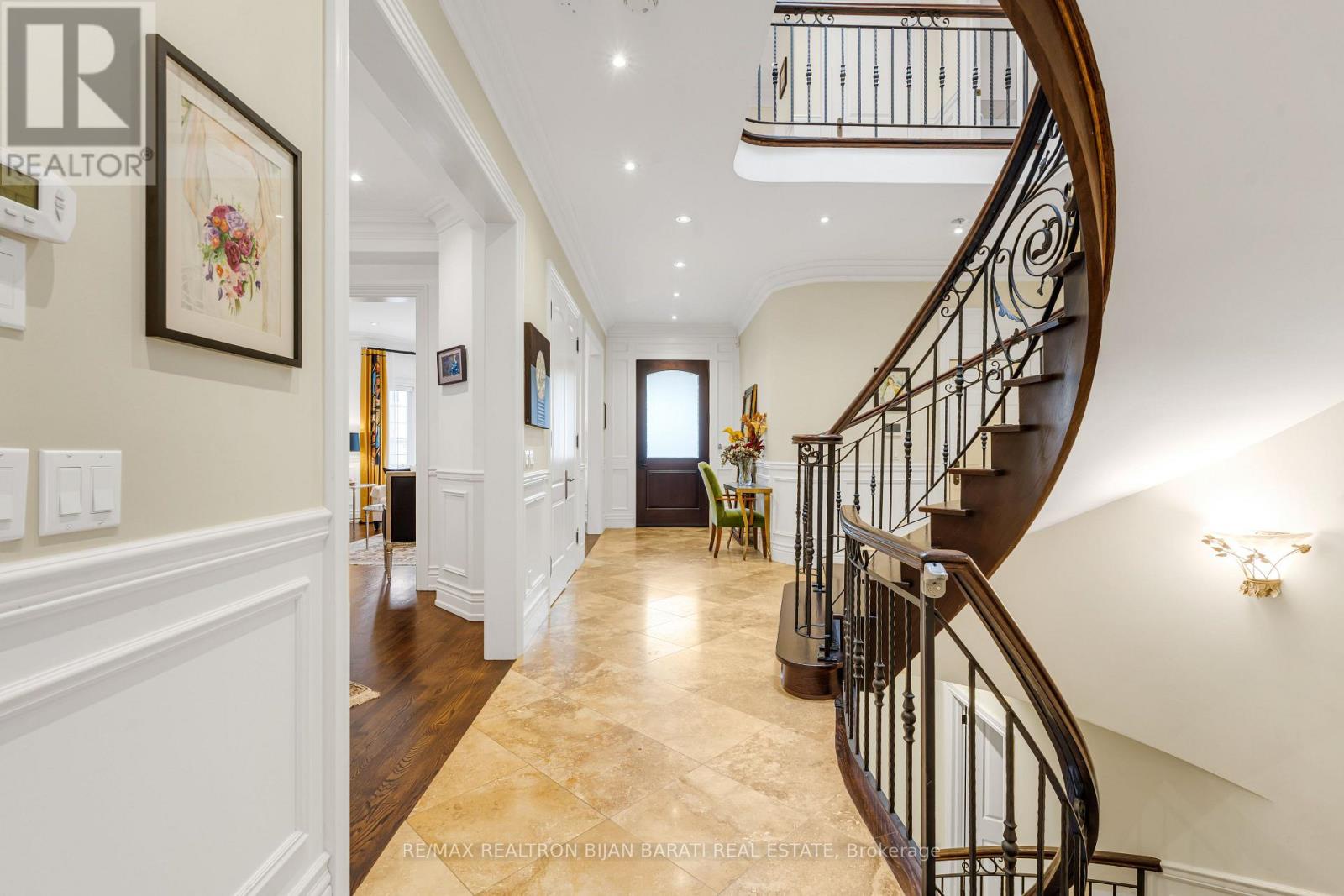 397 Hillcrest Avenue, Toronto (willowdale East), Ontario