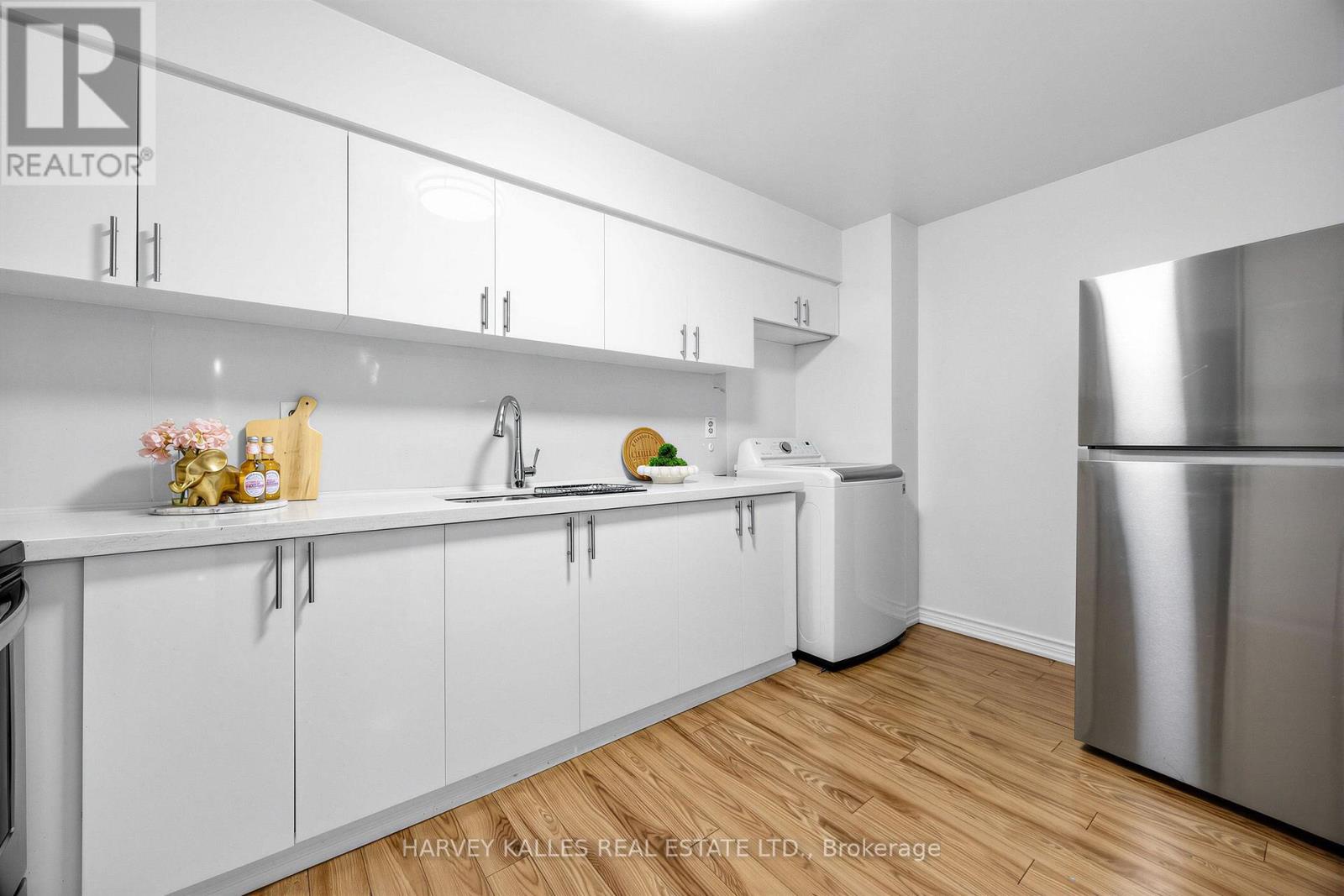 1801 - 100 Echo Point, Toronto (l'amoreaux), Ontario