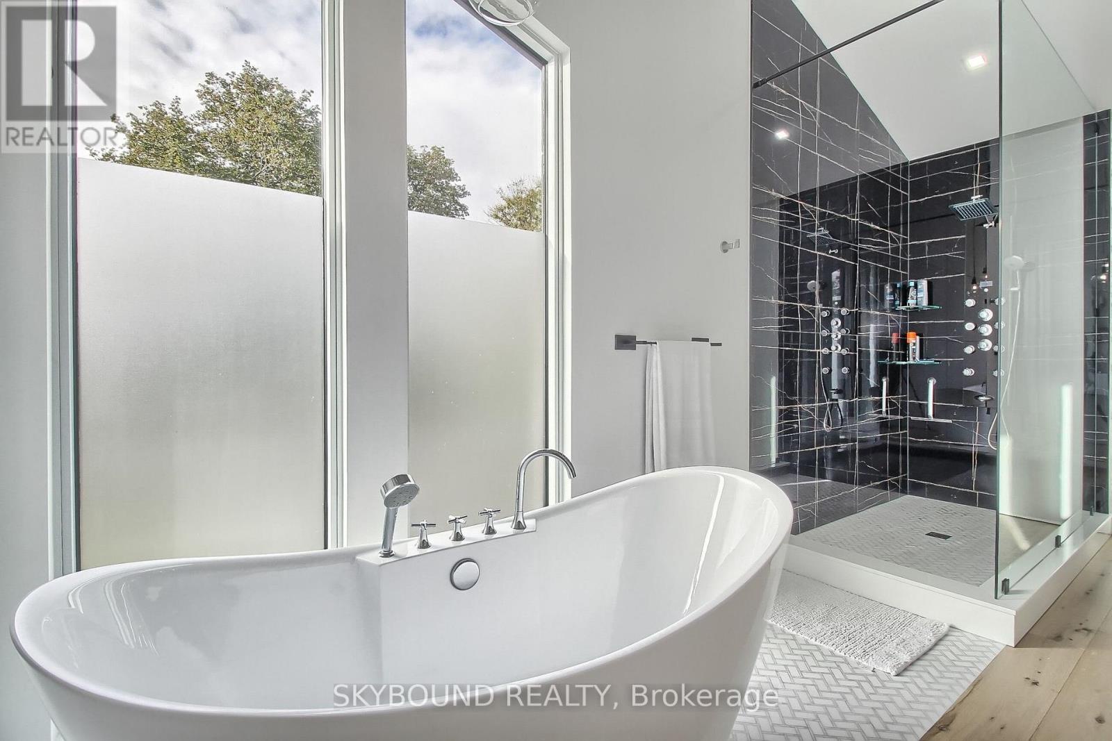 5 Hatton Court, Toronto (princess-rosethorn), Ontario