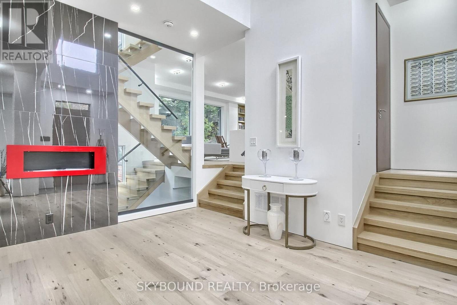 5 Hatton Court, Toronto (princess-rosethorn), Ontario