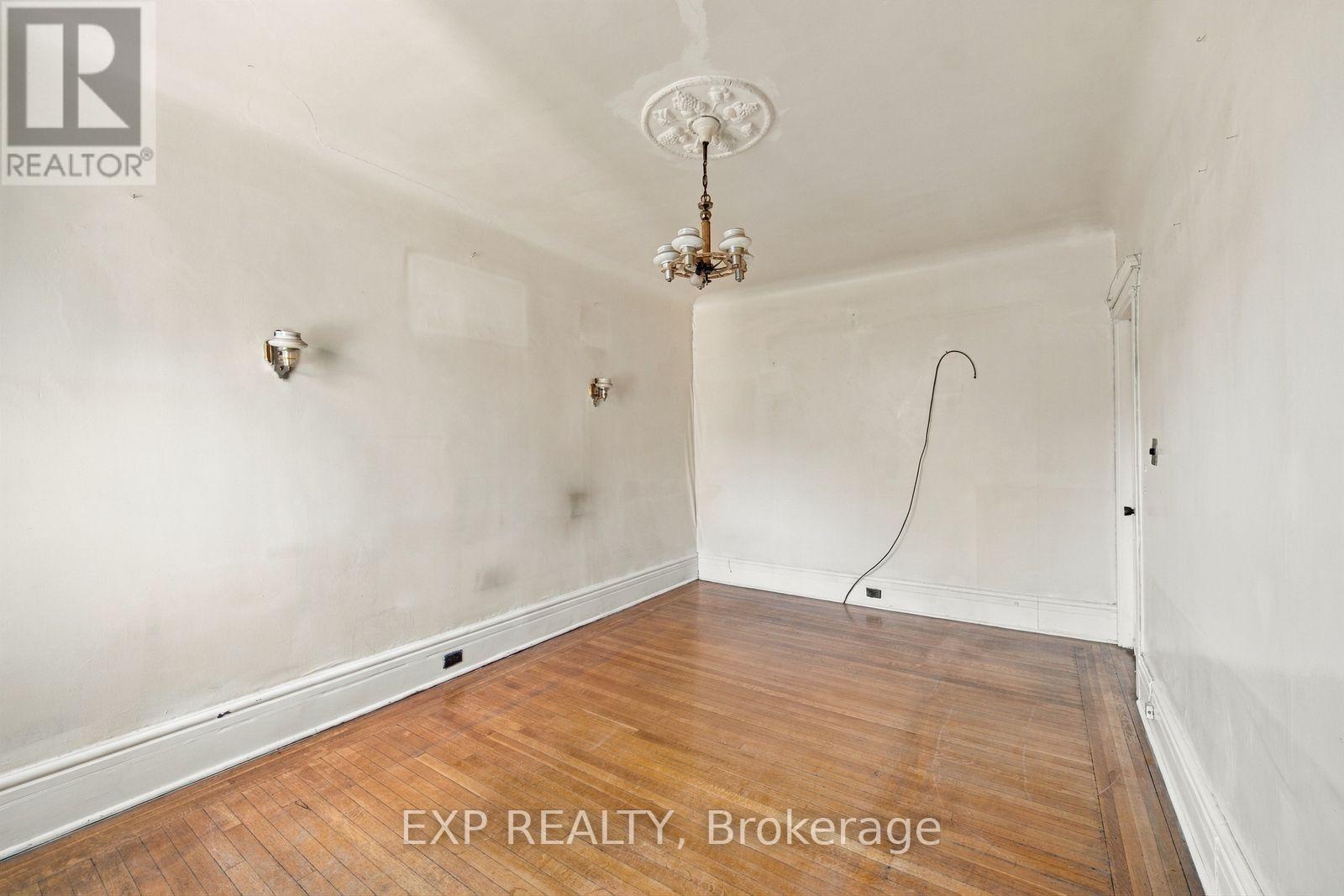 101 Beatrice Street, Toronto (trinity-bellwoods), Ontario