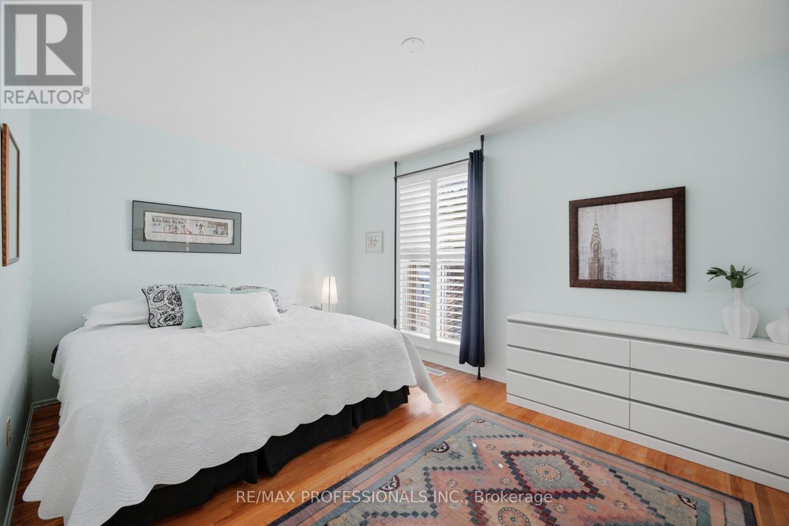 94 - 65 Old Burnhamthorpe Road, Toronto (markland Wood), Ontario