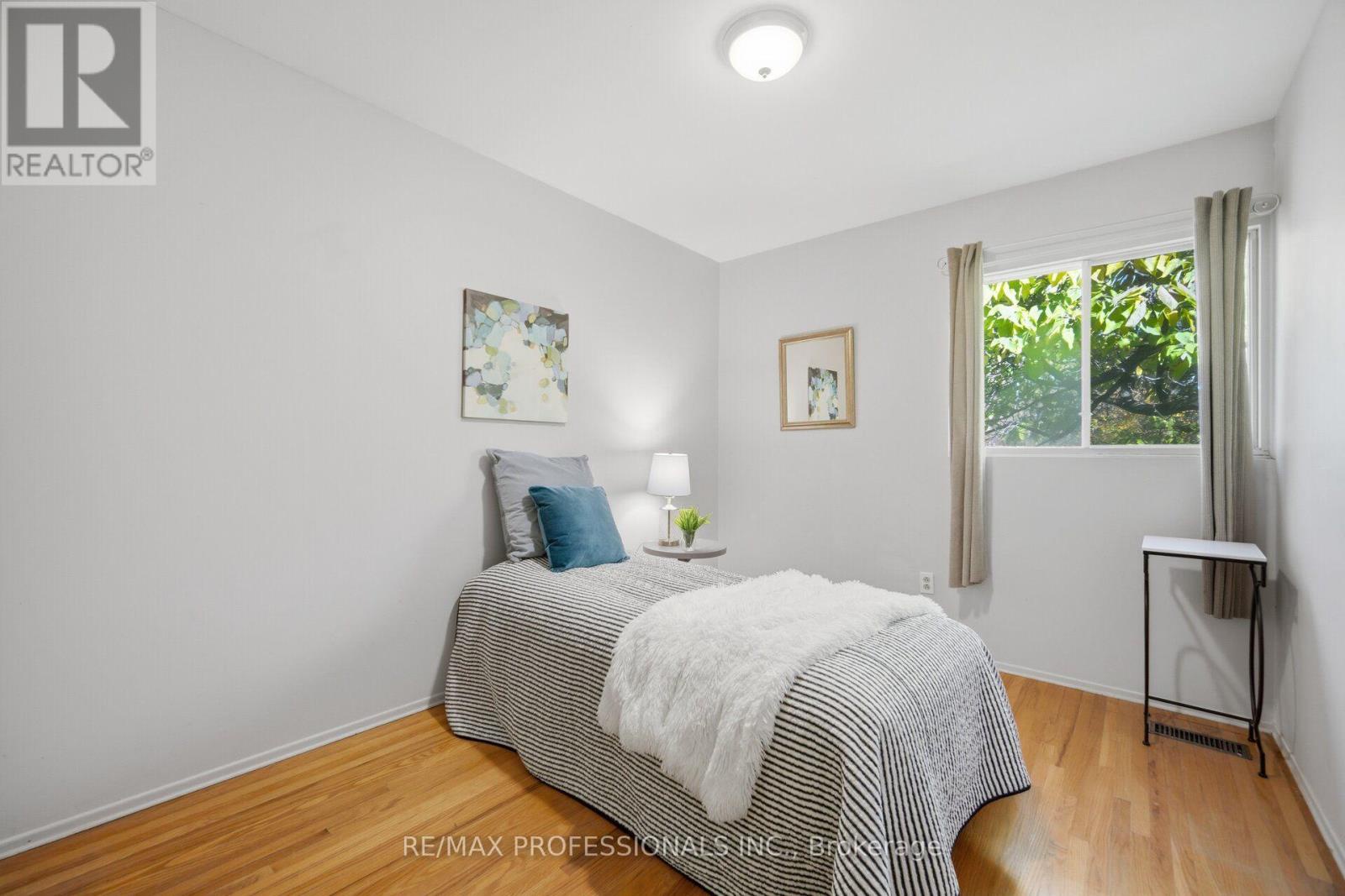 94 - 65 Old Burnhamthorpe Road, Toronto (markland Wood), Ontario