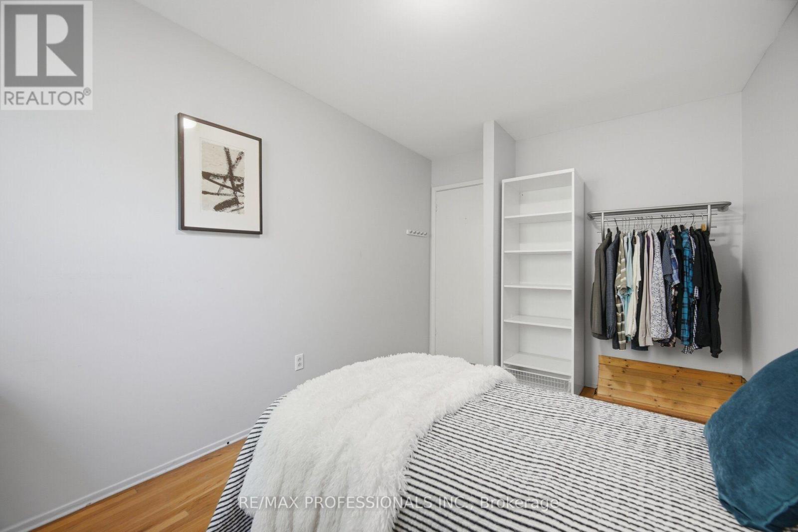 94 - 65 Old Burnhamthorpe Road, Toronto (markland Wood), Ontario