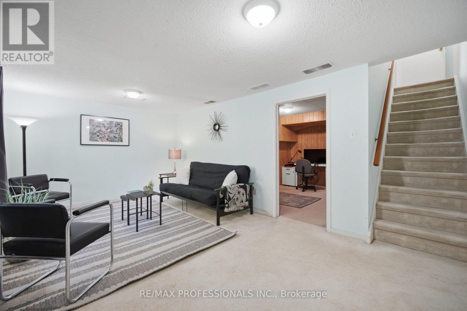 94 - 65 Old Burnhamthorpe Road, Toronto (markland Wood), Ontario