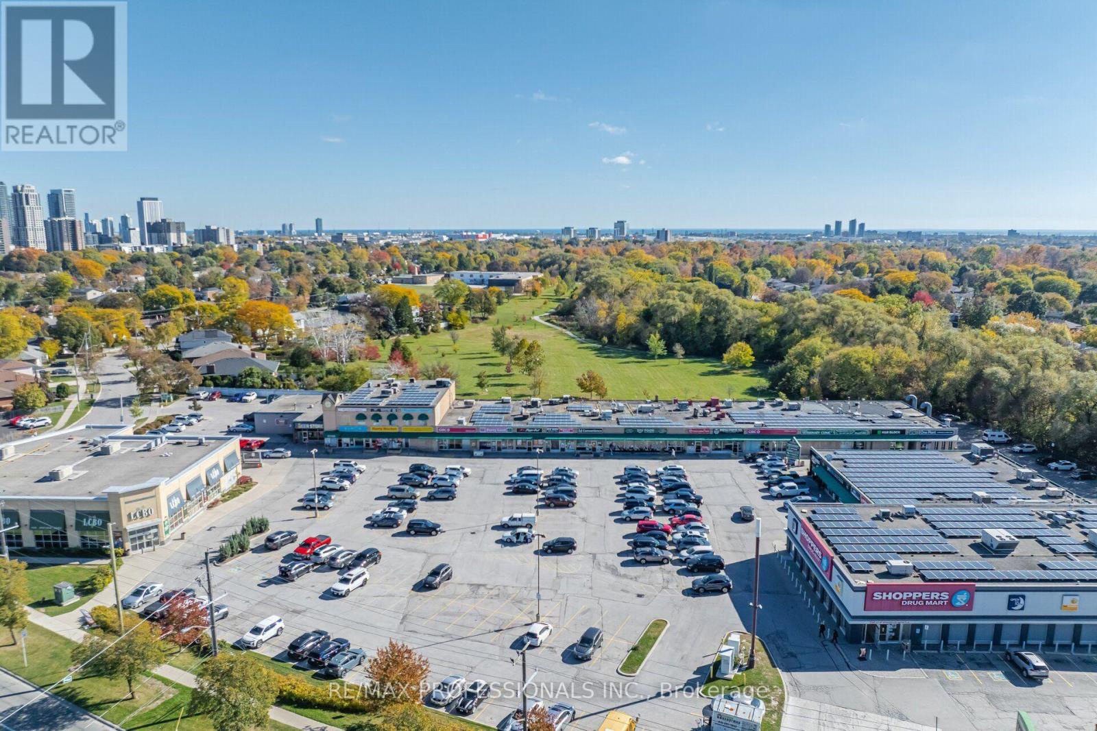 94 - 65 Old Burnhamthorpe Road, Toronto (markland Wood), Ontario