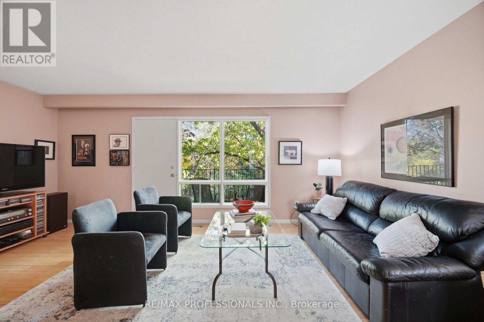 94 - 65 Old Burnhamthorpe Road, Toronto (markland Wood), Ontario