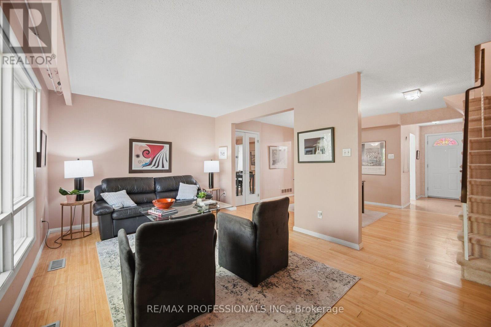 94 - 65 Old Burnhamthorpe Road, Toronto (markland Wood), Ontario