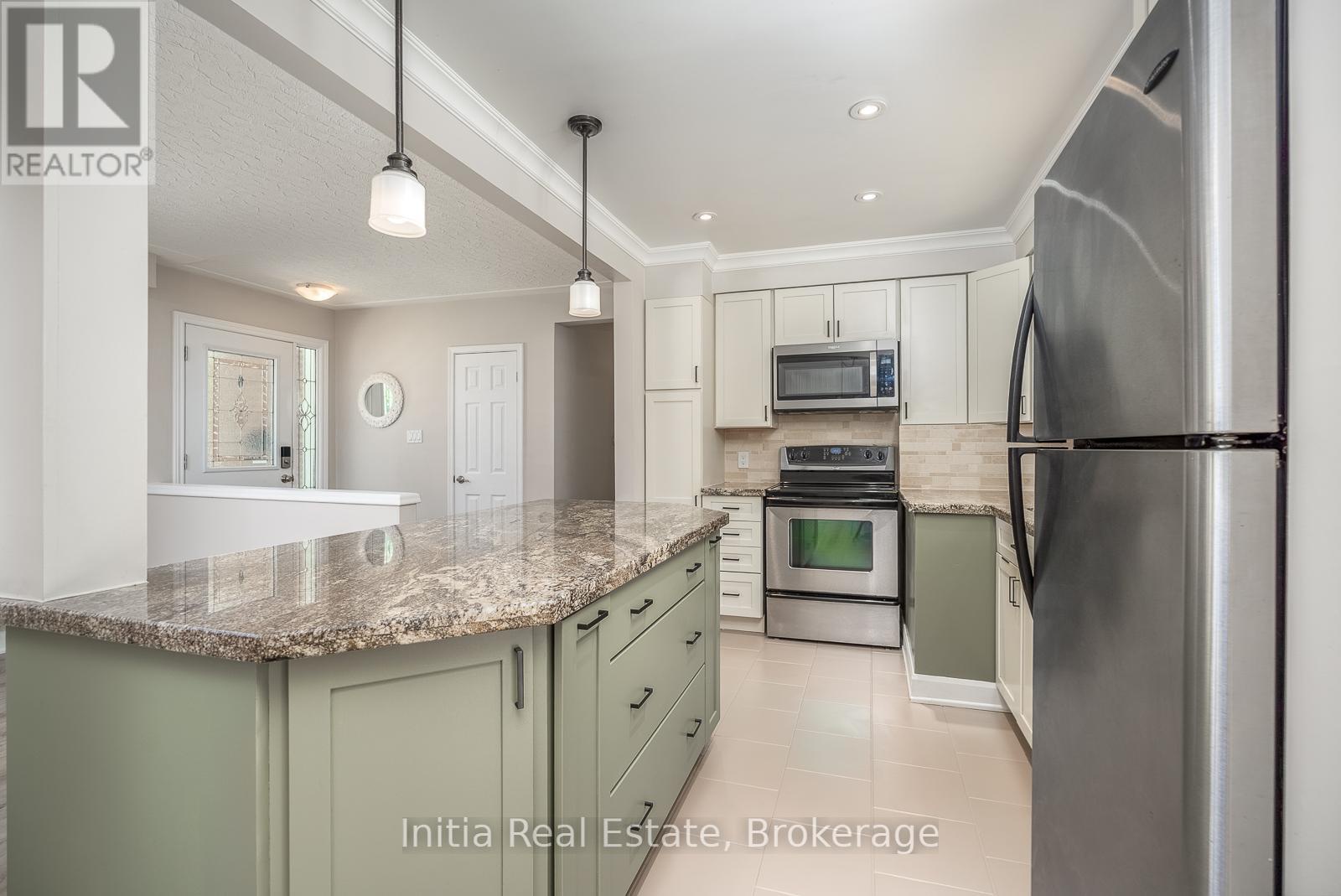 53 Burrows Avenue, Toronto (islington-city Centre West), Ontario