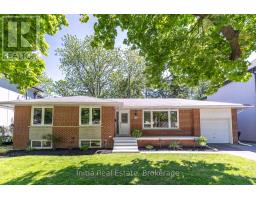 53 BURROWS AVENUE