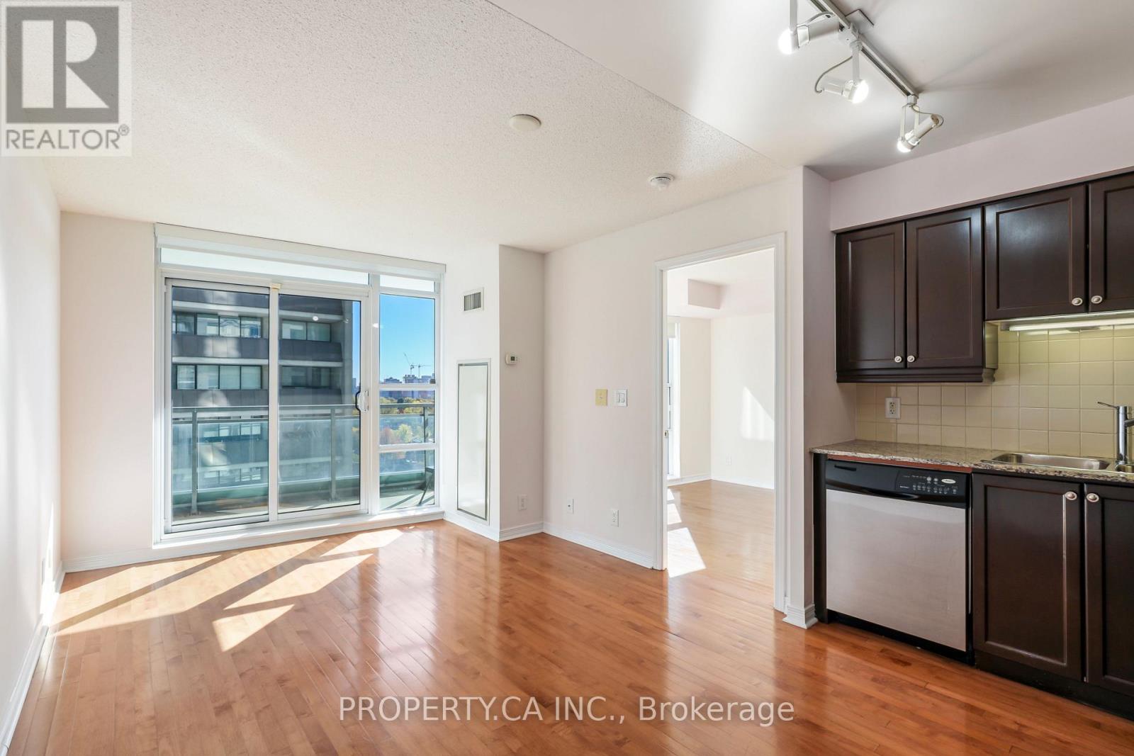 1203 - 736 Spadina Avenue, Toronto (university), Ontario