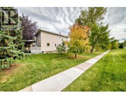 555 Killarney Glen Court SW