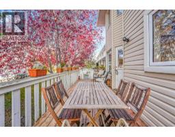 555 Killarney Glen Court SW