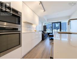1206 1650 Granville Street