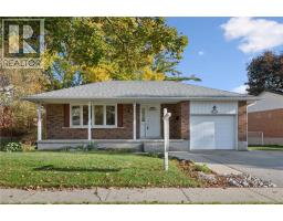 86 LOWER CANADA Crescent