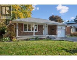 86 LOWER CANADA Crescent