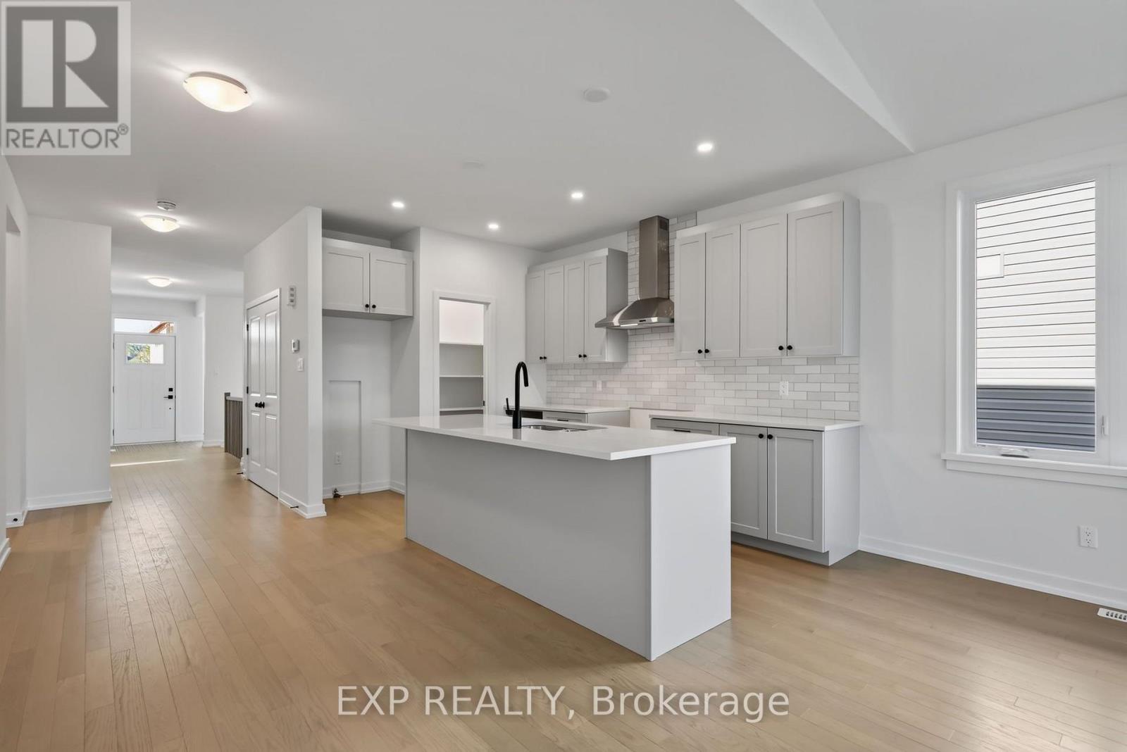 1160 Bronze Avenue, Clarence-rockland, Ontario