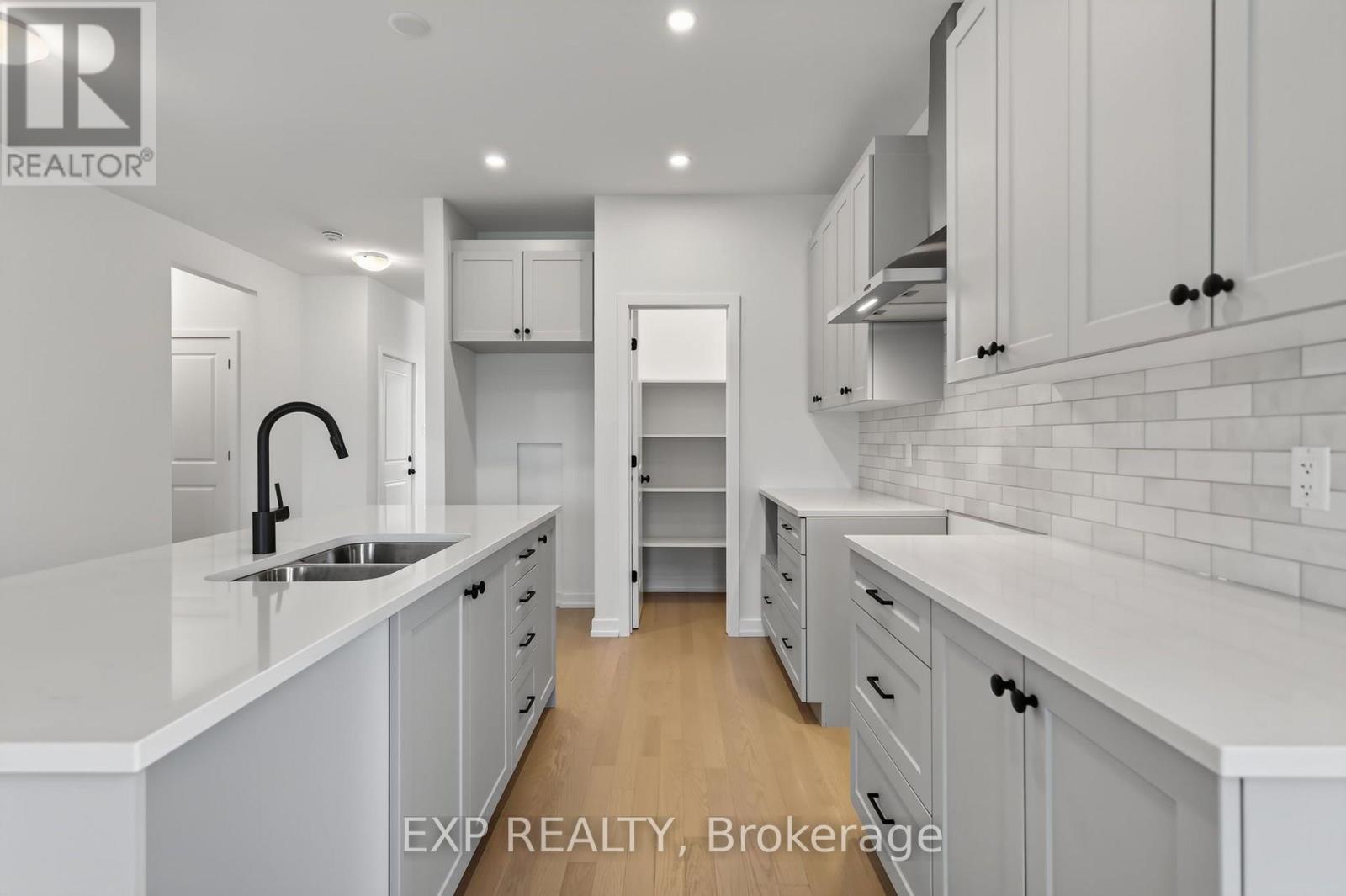1160 Bronze Avenue, Clarence-rockland, Ontario