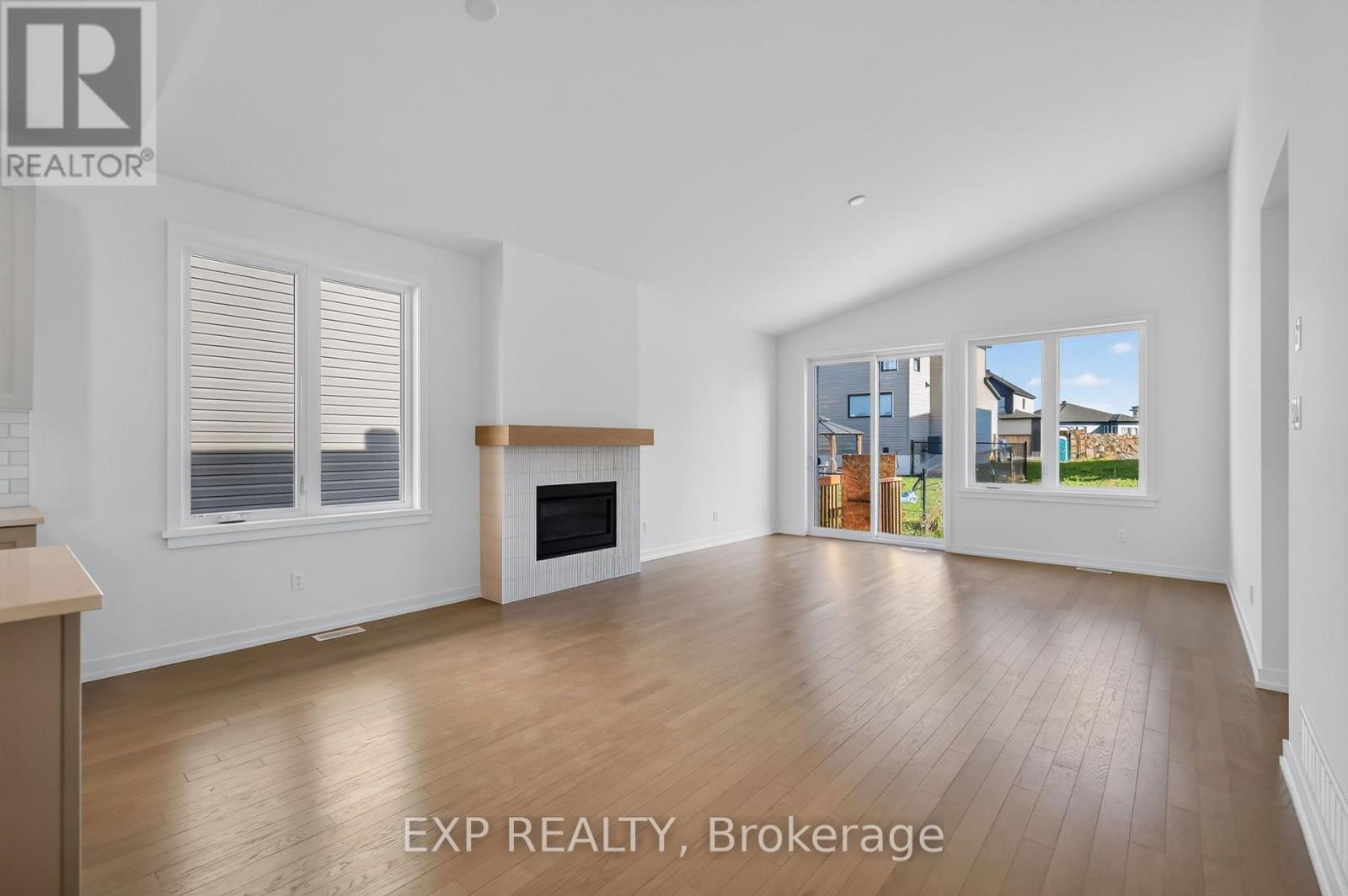 1160 Bronze Avenue, Clarence-rockland, Ontario