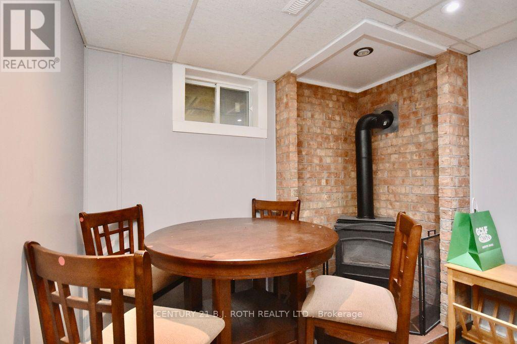 38 Charlbrook Avenue, Barrie (cundles East), Ontario