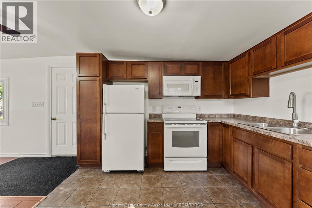 37 Maple Drive, Mcgregor, Ontario