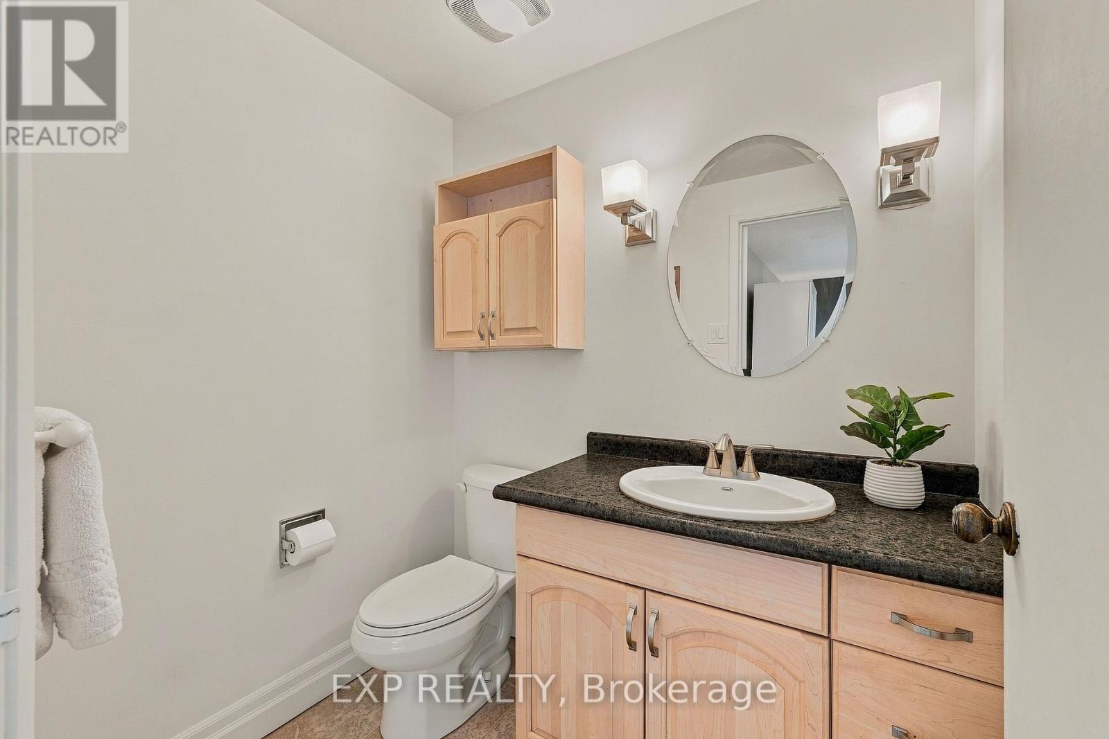 13 - 220 Salisbury Avenue, Cambridge, Ontario