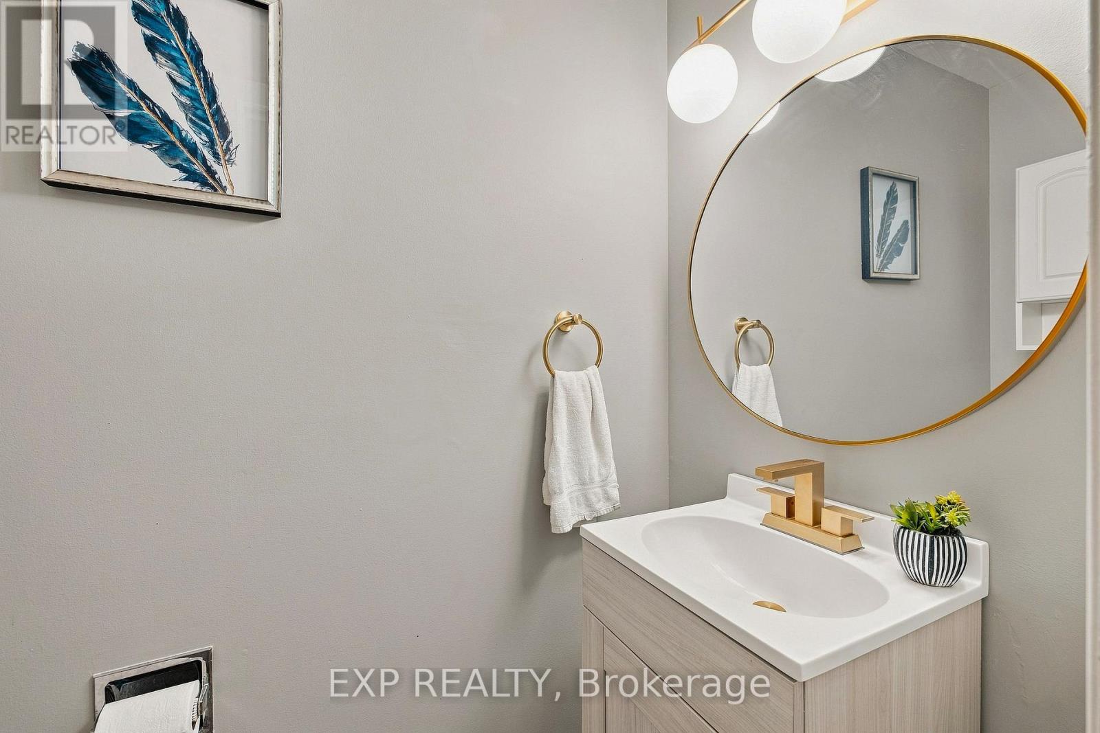 13 - 220 Salisbury Avenue, Cambridge, Ontario