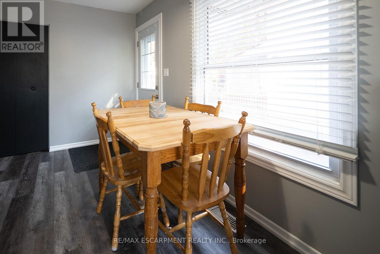 30 Lida Street, Brantford, Ontario