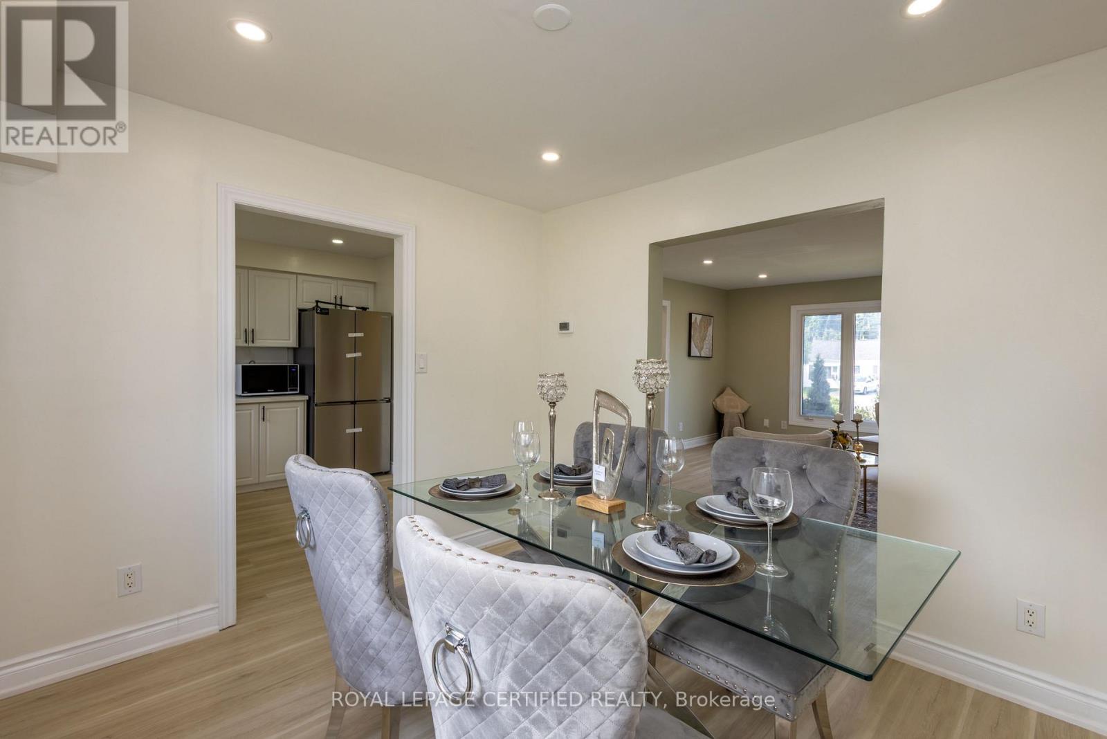 111 Limeridge Road W, Hamilton (rolston), Ontario