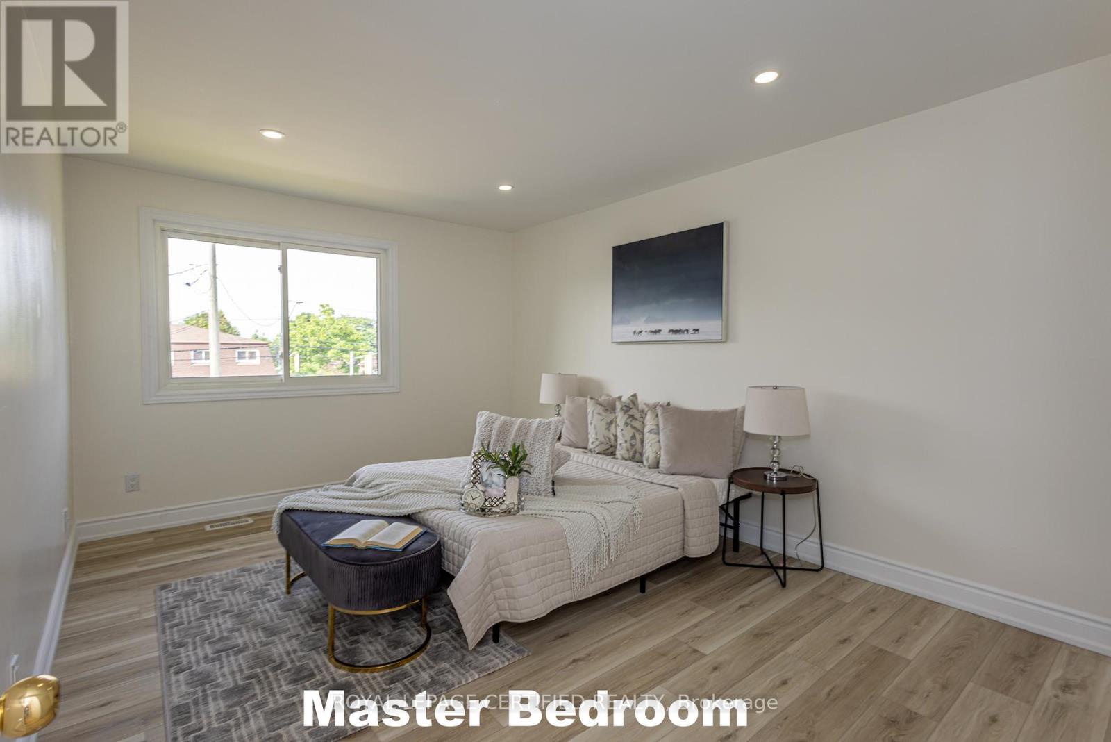 111 Limeridge Road W, Hamilton (rolston), Ontario