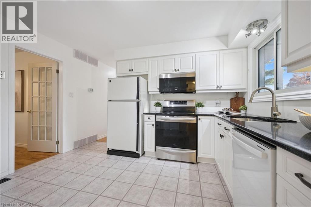 86 Lower Canada Crescent, Kitchener, Ontario