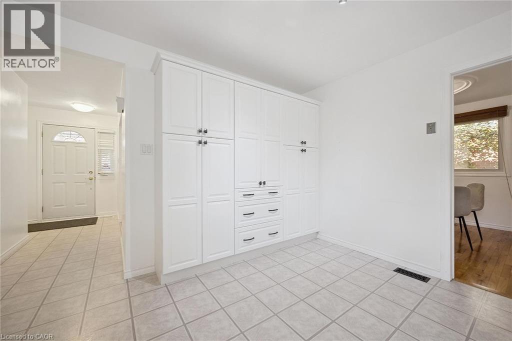 86 Lower Canada Crescent, Kitchener, Ontario