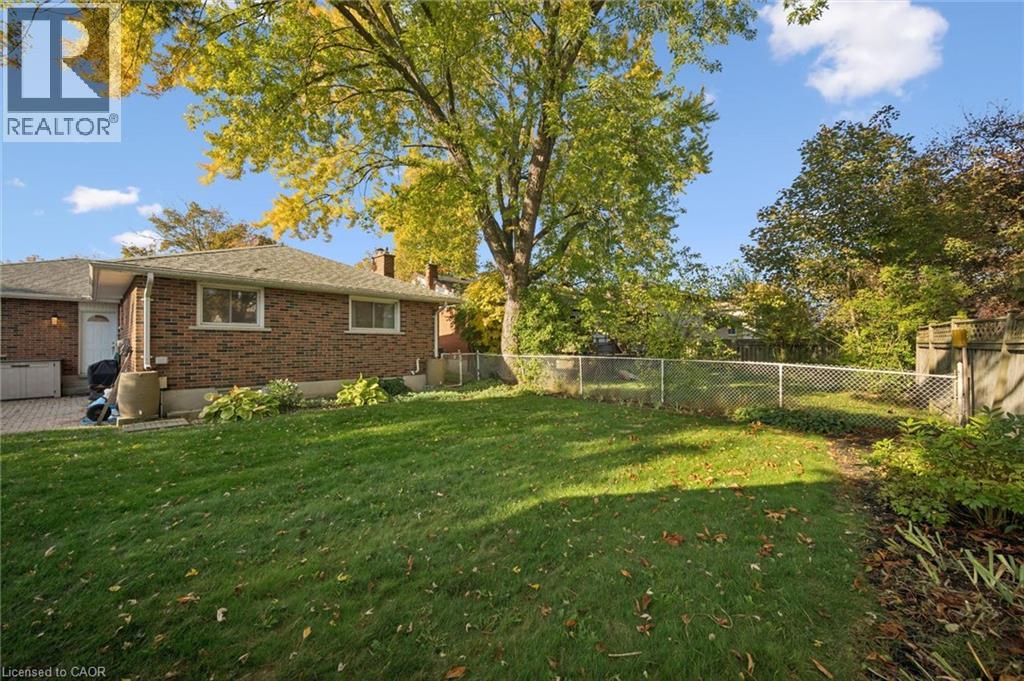 86 Lower Canada Crescent, Kitchener, Ontario