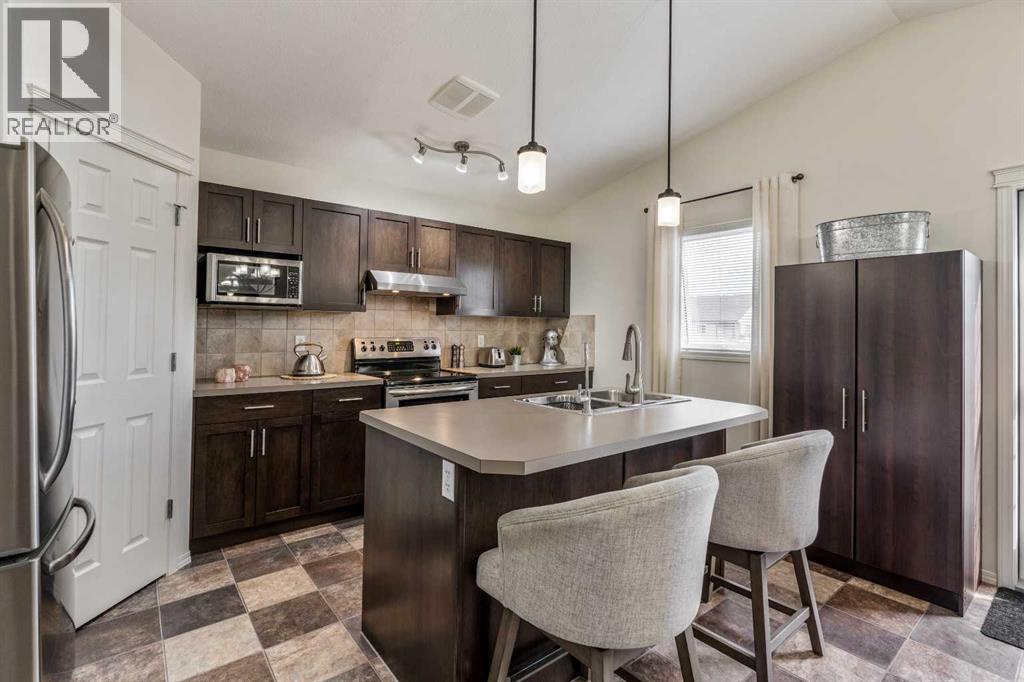 113 Mt Sundance Crescent W, Lethbridge, Alberta