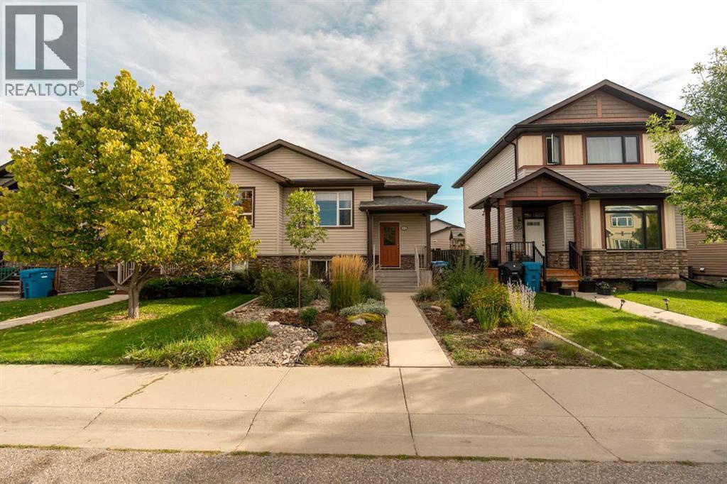 113 Mt Sundance Crescent W, Lethbridge, Alberta