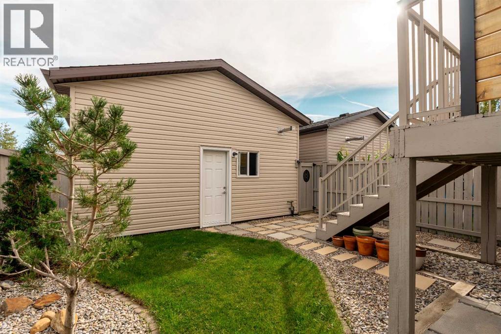 113 Mt Sundance Crescent W, Lethbridge, Alberta