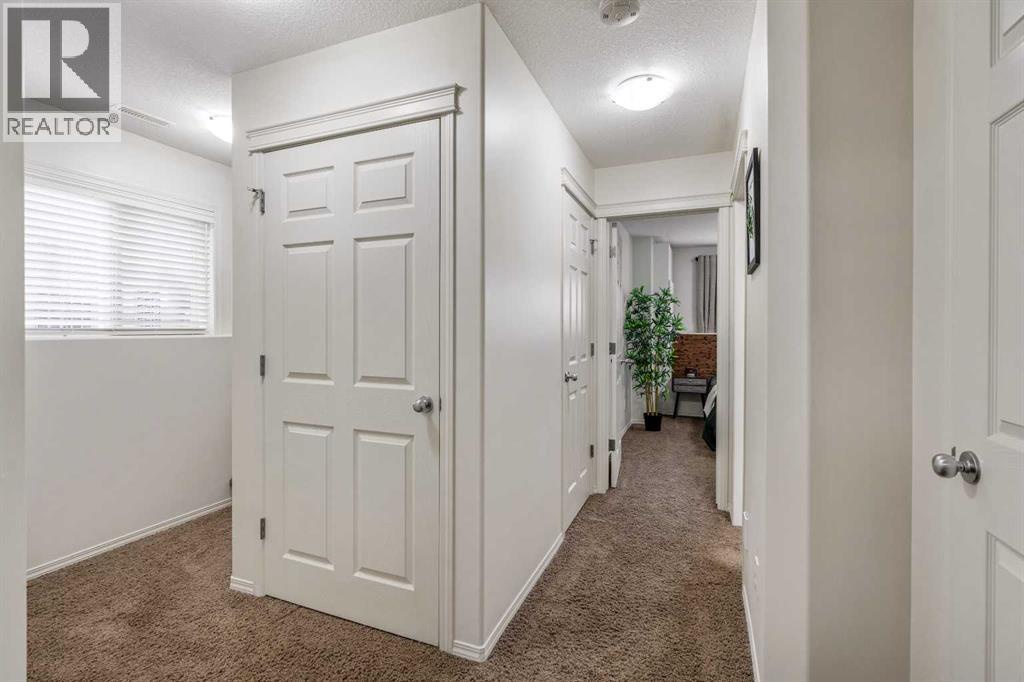 113 Mt Sundance Crescent W, Lethbridge, Alberta
