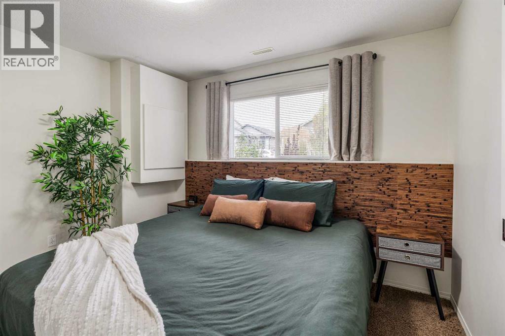 113 Mt Sundance Crescent W, Lethbridge, Alberta