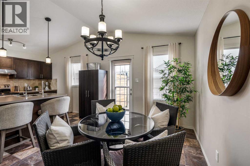113 Mt Sundance Crescent W, Lethbridge, Alberta