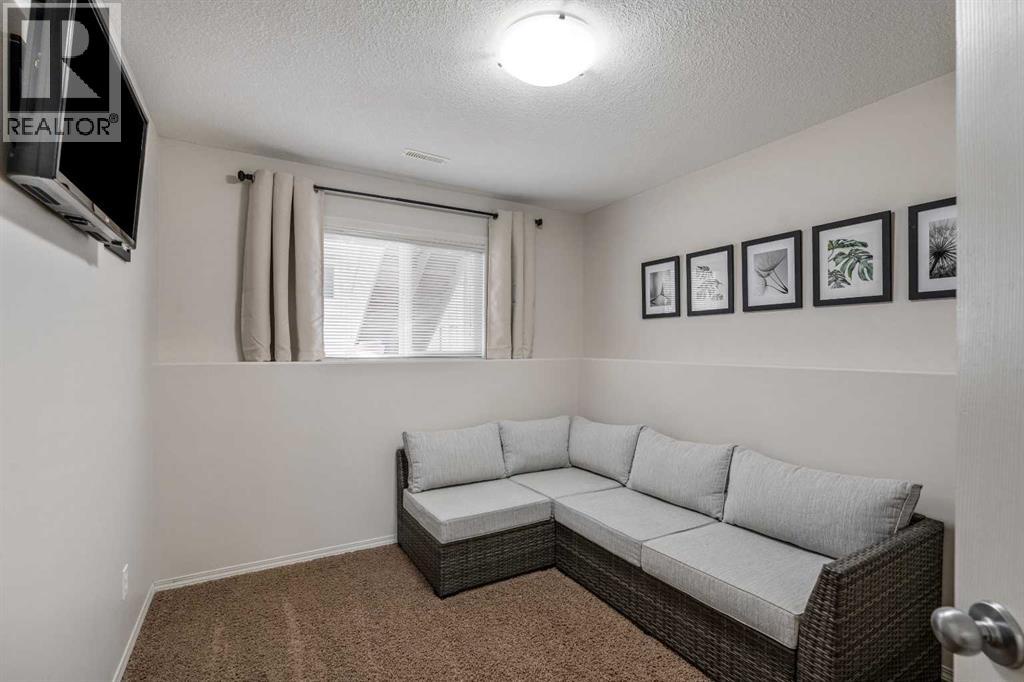 113 Mt Sundance Crescent W, Lethbridge, Alberta